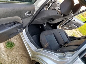 Ford fiesta 1,4 59kw - 14