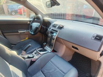 Volvo V50 D5 - 14