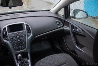 Opel Astra Sport Tourer ST 1.6 CDTI, Nová STK - 14