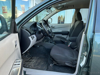 2.5DI-D  Double Cab Intense  4x4 - 14