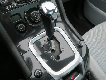 Peugeot 5008 2.0 HDI 120kW CZ SERVISKA 2.MAJITEL - 14