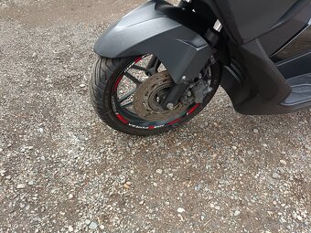 Honda Forza 125i CZ doklady v ceně - 14