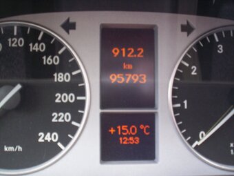 Mercedes-Benz B180 i - 14
