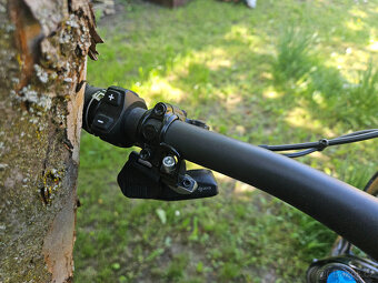 Zánovní našlapané karbonové elektrokolo S-WORKS, vel. S4(L) - 14
