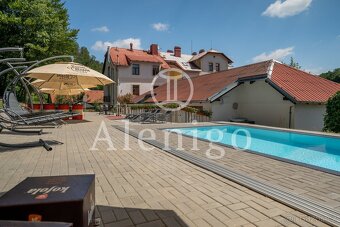 Prodej vícegenerační dům, 1 300 m2 - okres Benešov - 14