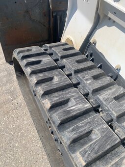 Bobcat T870 - 14
