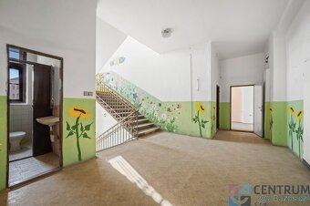 Prodej komerčního objektu Jugoslávská - 14