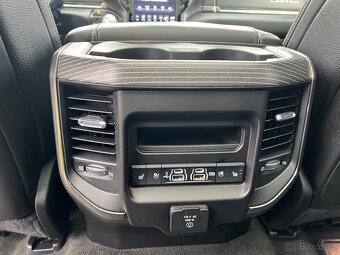 Dodge RAM Limited, 2020, nehavarované,LPG, DPH - 14