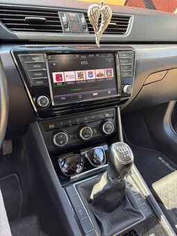 Škoda Superb 3 combi (Style) - 14