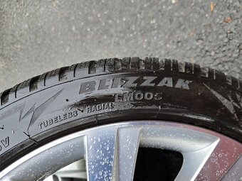 Škoda Octavia - zimní orig. ALU sada Perseus 5x112 R18 - - 14