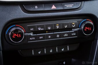 Kia Ceed SW 1.4 T-GDi Platinum A/T - 14