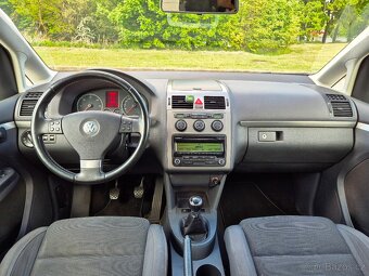 VW TOURAN 1.9tdi 77kw 185tis.km servisní knížka TOP stav - 14