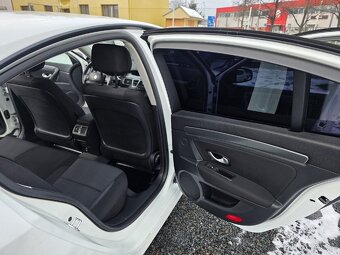 Renault Laguna
2.0 I 103kw - 14