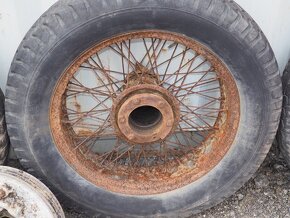 Tatra 17 - drátěná kola Rudge-Whitworth, náboje kol, bubny - 14