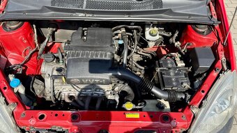 Toyota Yaris //1.0VVT-i//50kW//2.MAJ//ČR//SERVIS// - 14