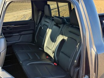 DODGE RAM 1500 5,7 HEMI 2022    GT       46 000 km - 14