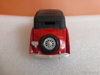 modely aut 1:43 7. - 14