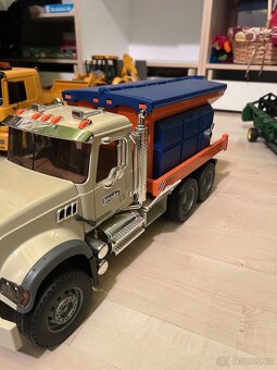 Sbírka Bruder autíček. - 14