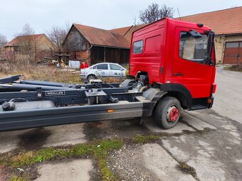 Mercedes Benz atego - 14