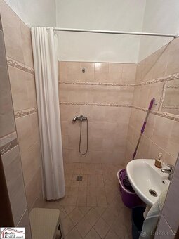 Prodej obchodních prostor v blízkosti centra Kutné Hory - 14