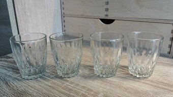 RETRO KUCHYŇSKÉ SKLO - 14