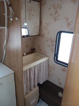 Prodám karavan bürstner Lux - 14