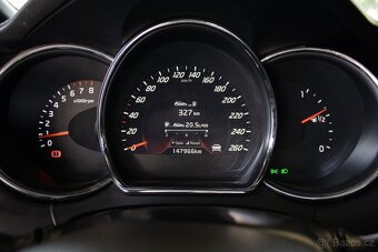 Kia Ceed 1.6 T-GDI GT - 14