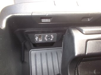 BMW X6, X6M 4.4 V8 423kW vč. DPH - 14