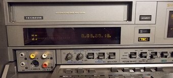 S-VHS VIDEO MASTER - Panasonic NV-V10000 - 14