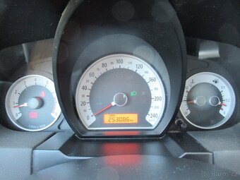 Kia Cee´d 1.6i nové v ČR - 14