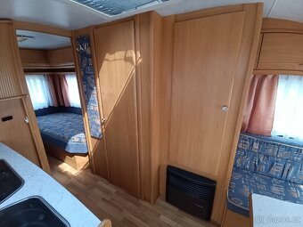 WILK č.654 pro 4. Mover.Pevné postele. Rok 2002.Stan.100km/h - 14