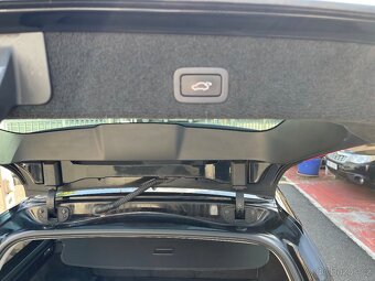 Prodám Volvo V70 2,0i ČR nové, nehavarované - 14