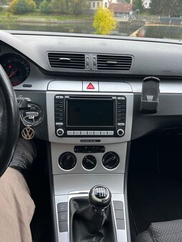 VW Passat B6 2.0 TDI 103 kW – dobrý stav, po servisu - 14