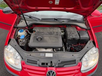 VW GOLF V 1.4 16v 2005 KLIMA ČR - 14