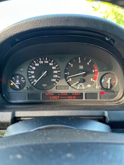 BMW X5 3.0d manuál 160kw - 14