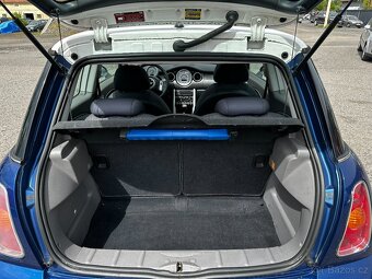 MINI COOPER 1,6i - PANORAMA - PO SERVISE - NOVÁ STK - 14