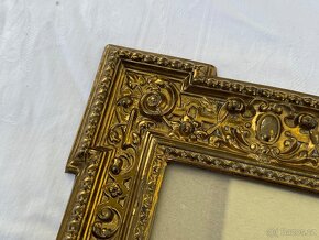 Mosazné rámy na foto se dřevem Historismus kus 3500,- - 14