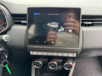 Renault Clio 1.0 TCe 74 kW Aut. 57tkm Navigace Full LED - 14