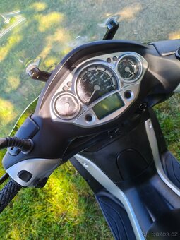 Yamaha X-City 250i - 14