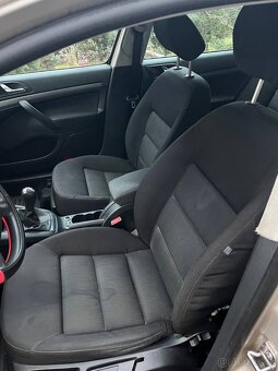 ND z Škoda octavia 2 sedan 1.6fsi 85kw - 14