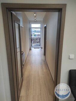 Prodej obchodních prostor 210 m² - 14