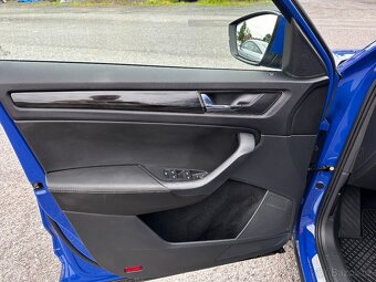 ŠKODA OCTAVIA 2,0TDI 140kW - 4X4 - DSG - MÁLO KM - 14