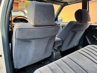 Mercedes-Benz 124 300 132kW Automat W124 1987 Veteran - 14