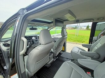 TOYOTA SIENNA XLE 3,5 V6 AWD  2015 NOVÝ MODEL 7 míst LPG - 14