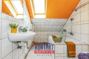 Prodej prostorného rodinného domu 8+2, 196 m² – Mladá Vožice - 14