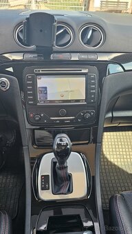 Ford S-Max Titanium S 120kw,aut.,ČR,webasto,7míst,panorama - 14