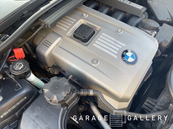 @prodáno@ BMW 325i E90 Mpacket manuál dovoz SRN N52 - 14