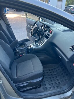 Prodám Peugeot 5008, Automat - 14