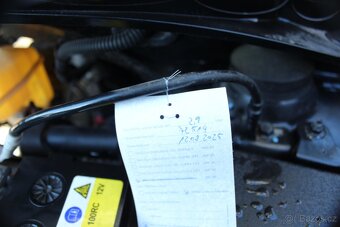 Hyundai i10 1.0i - 14