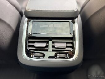 Volvo XC90 2,0 D5 AWD INSCRIPTION I.majitel najeto 113.tis - 14